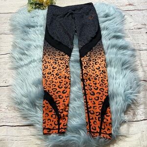 Violate The Dress Code Ombre Leopard Print Leggings sz XS